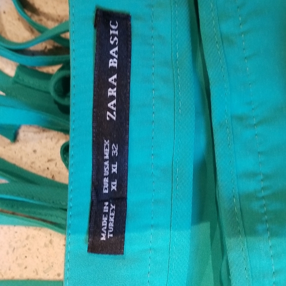 Zara green fringed mini zipper side closure sz XL NWOTS - Picture 2 of 4